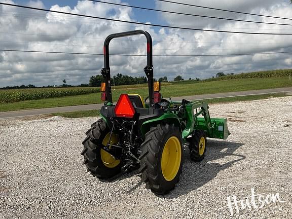 Image of John Deere 3038E equipment image 2