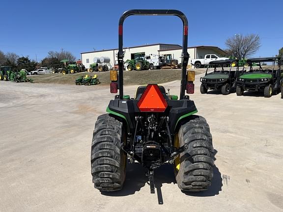Image of John Deere 3038E equipment image 3