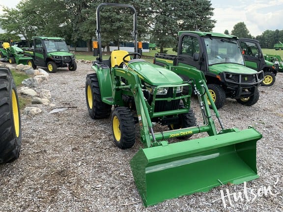 Main image John Deere 3038E
