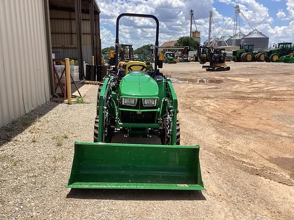 Image of John Deere 3038E equipment image 2