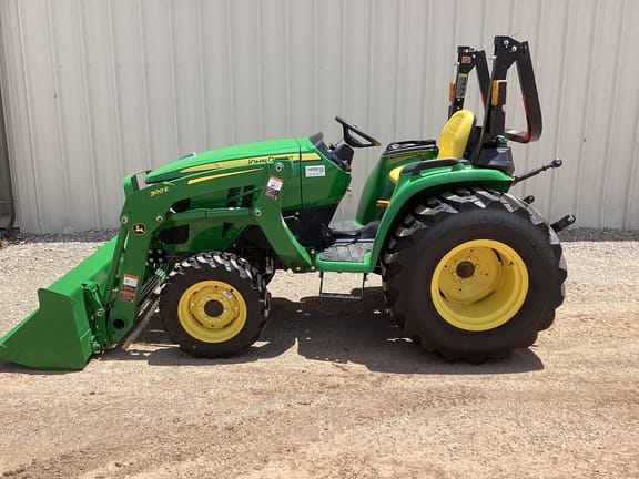 Main image John Deere 3038E