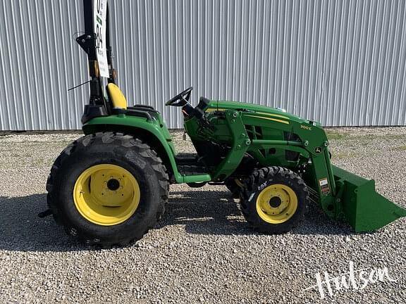 Image of John Deere 3038E equipment image 2