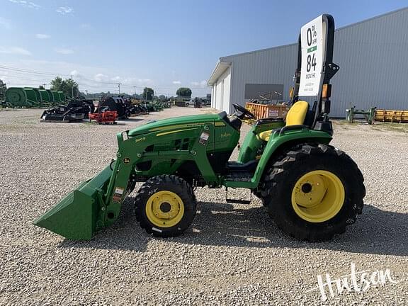 Image of John Deere 3038E equipment image 4