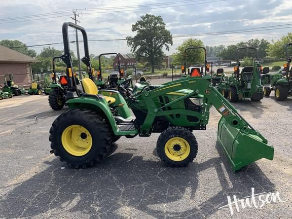 Image of John Deere 3038E equipment image 4