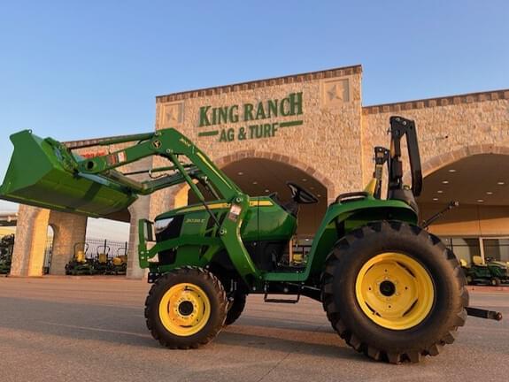 Image of John Deere 3038E equipment image 1