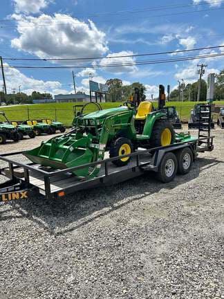 Main image John Deere 3038E