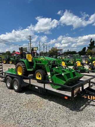 Image of John Deere 3038E equipment image 1