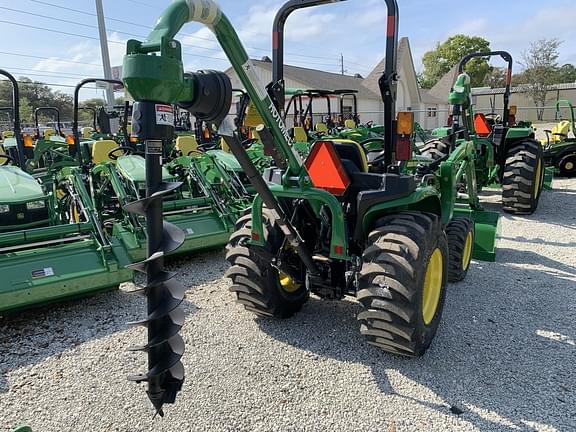 Image of John Deere 3038E equipment image 2