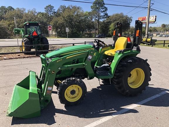 Image of John Deere 3038E equipment image 4