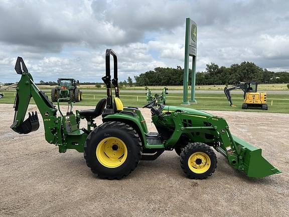 Image of John Deere 3038E equipment image 4