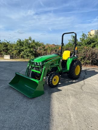 Main image John Deere 3038E