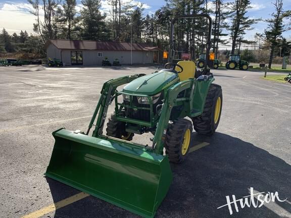 Image of John Deere 3038E equipment image 1