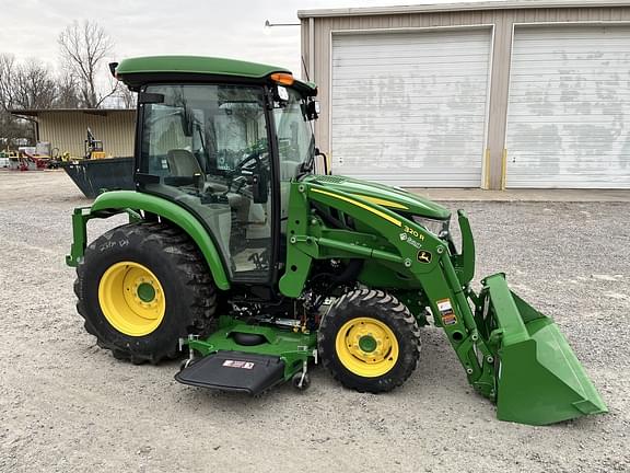 Image of John Deere 3039R equipment image 3