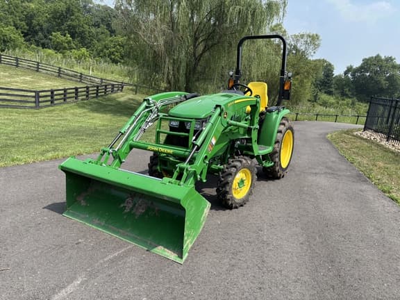 Image of John Deere 3039R Primary image