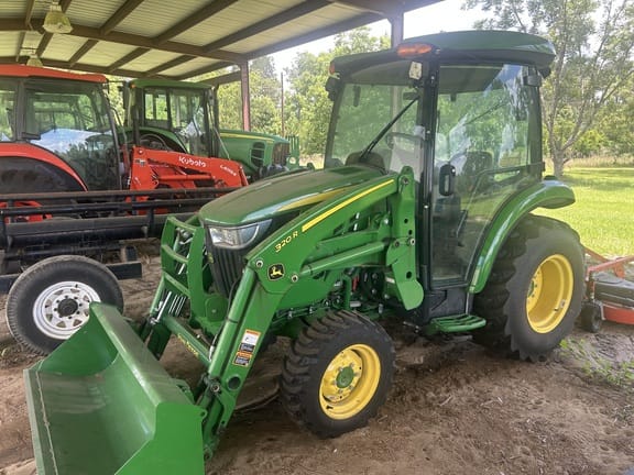 2024 John Deere 3039R Equipment Image0