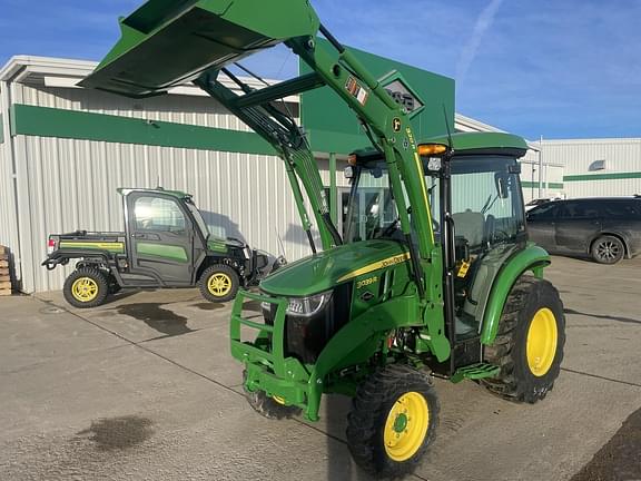 Image of John Deere 3039R equipment image 1