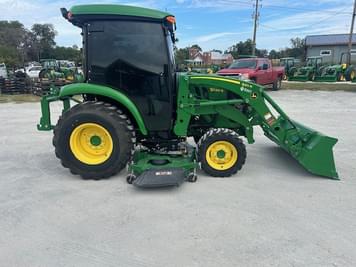 Main image John Deere 3039R