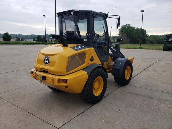 Image of John Deere 304G equipment image 4