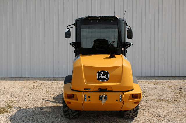 Image of John Deere 304G equipment image 4