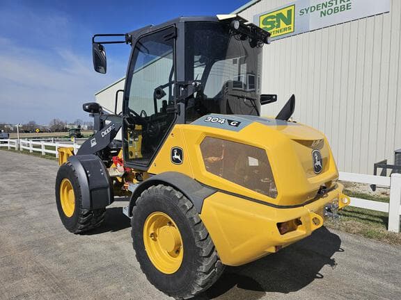 Image of John Deere 304G equipment image 3