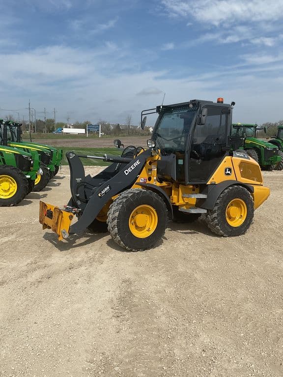 Image of John Deere 304G equipment image 1