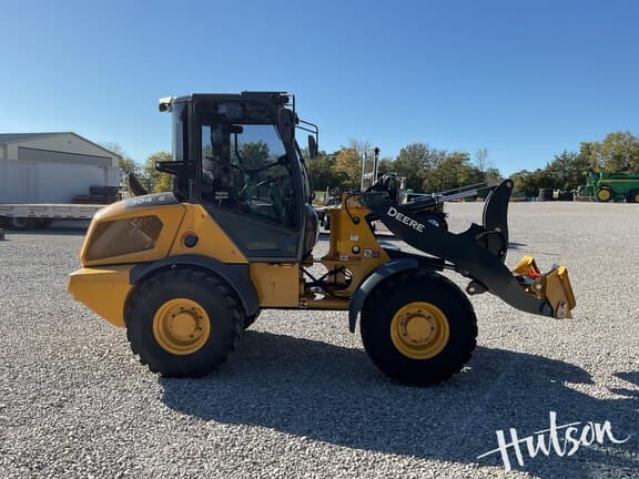 Image of John Deere 304G equipment image 3