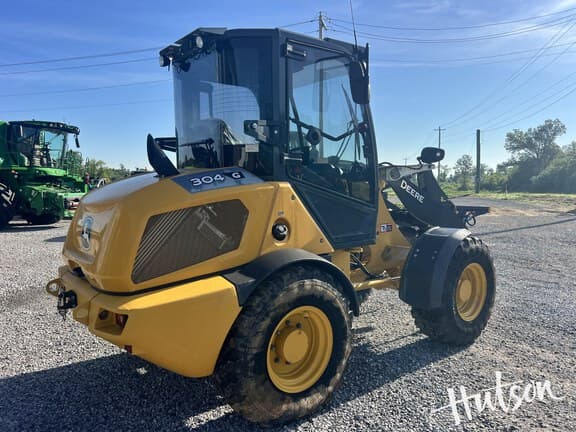 Image of John Deere 304G equipment image 4