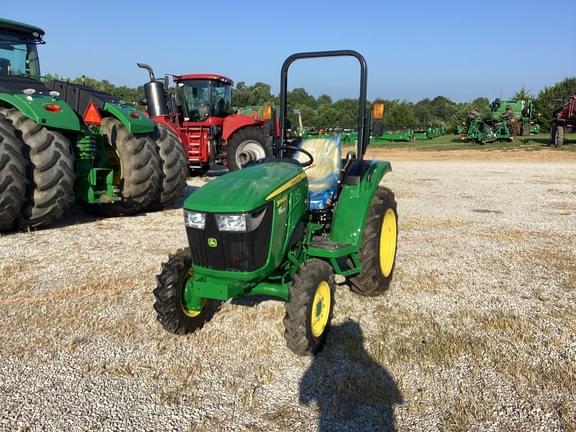 Image of John Deere 3043D equipment image 1