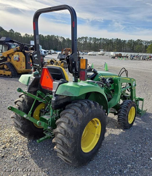 Image of John Deere 3043D equipment image 4