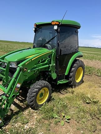 Image of John Deere 3046R Primary image