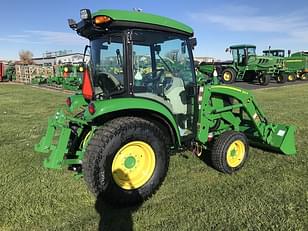 Main image John Deere 3046R 6