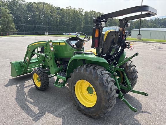 Image of John Deere 3046R equipment image 2