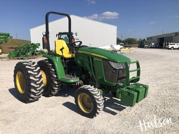 2024 John Deere 3046R Equipment Image0