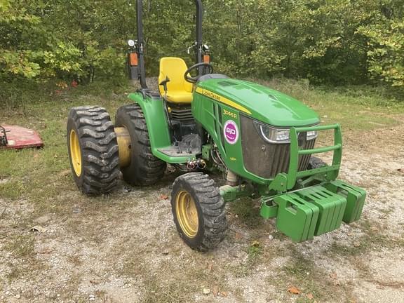 Image of John Deere 3046R equipment image 1