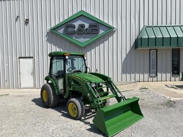 Main image John Deere 3046R