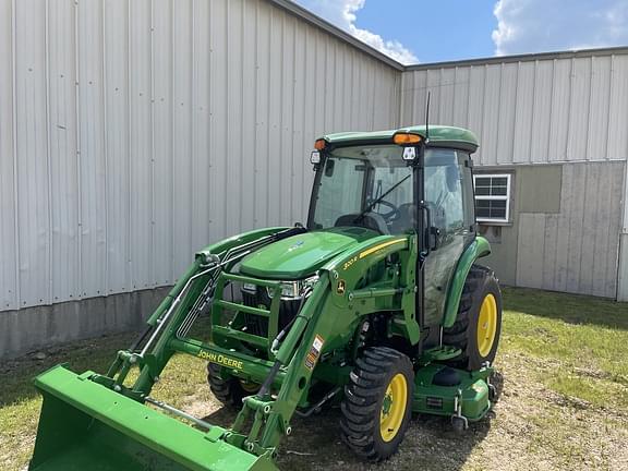 Image of John Deere 3046R Primary image