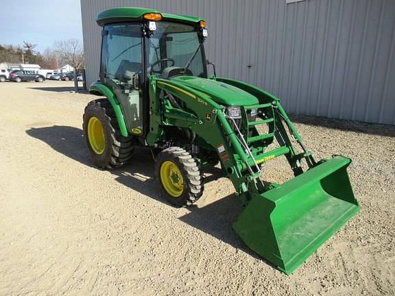 Image of John Deere 3046R equipment image 3