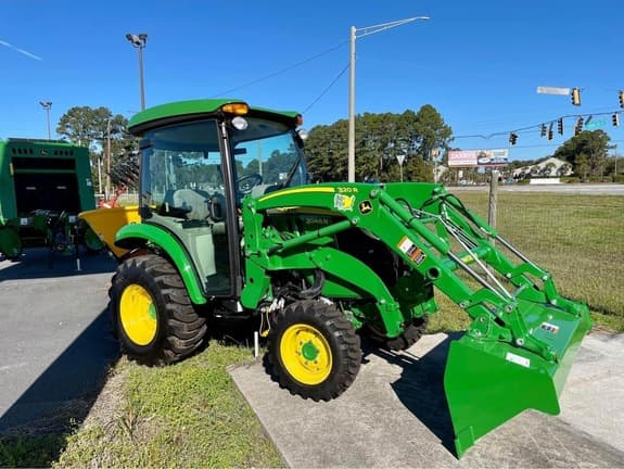 Image of John Deere 3046R Primary image