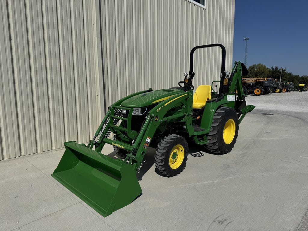 Main image John Deere 3046R