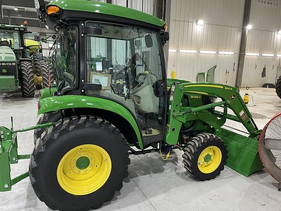 Image of John Deere 3046R Primary image