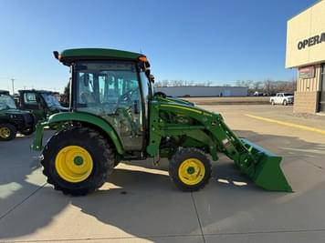 Main image John Deere 3046R