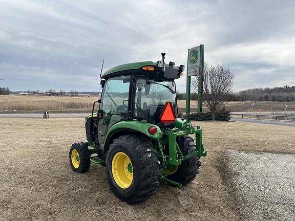 Image of John Deere 3046R equipment image 1