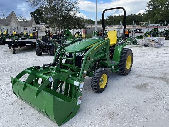 Image of John Deere 3046R equipment image 1