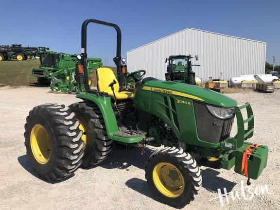 Image of John Deere 3046R Primary image