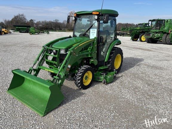 Image of John Deere 3046R equipment image 1