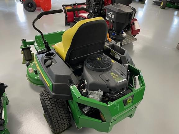 Image of John Deere Z315E equipment image 4