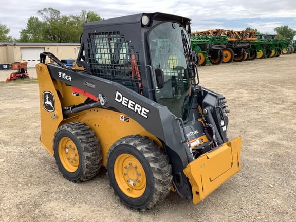 Image of John Deere 316GR equipment image 4