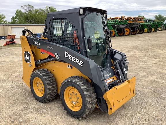 Image of John Deere 316GR equipment image 3