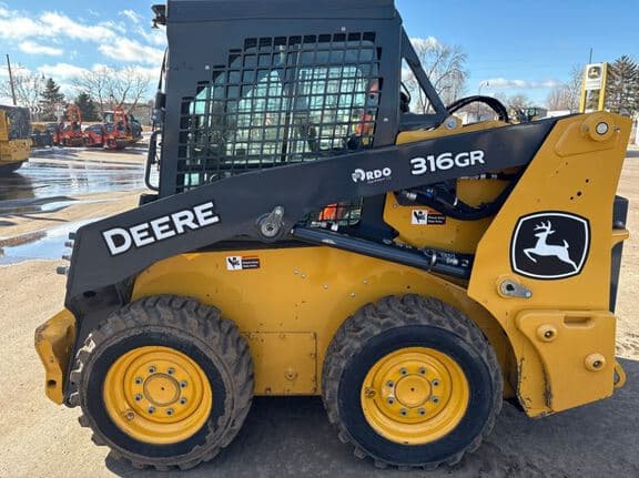 Image of John Deere 316GR equipment image 1