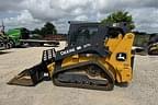 Image of John Deere 317G equipment image 2